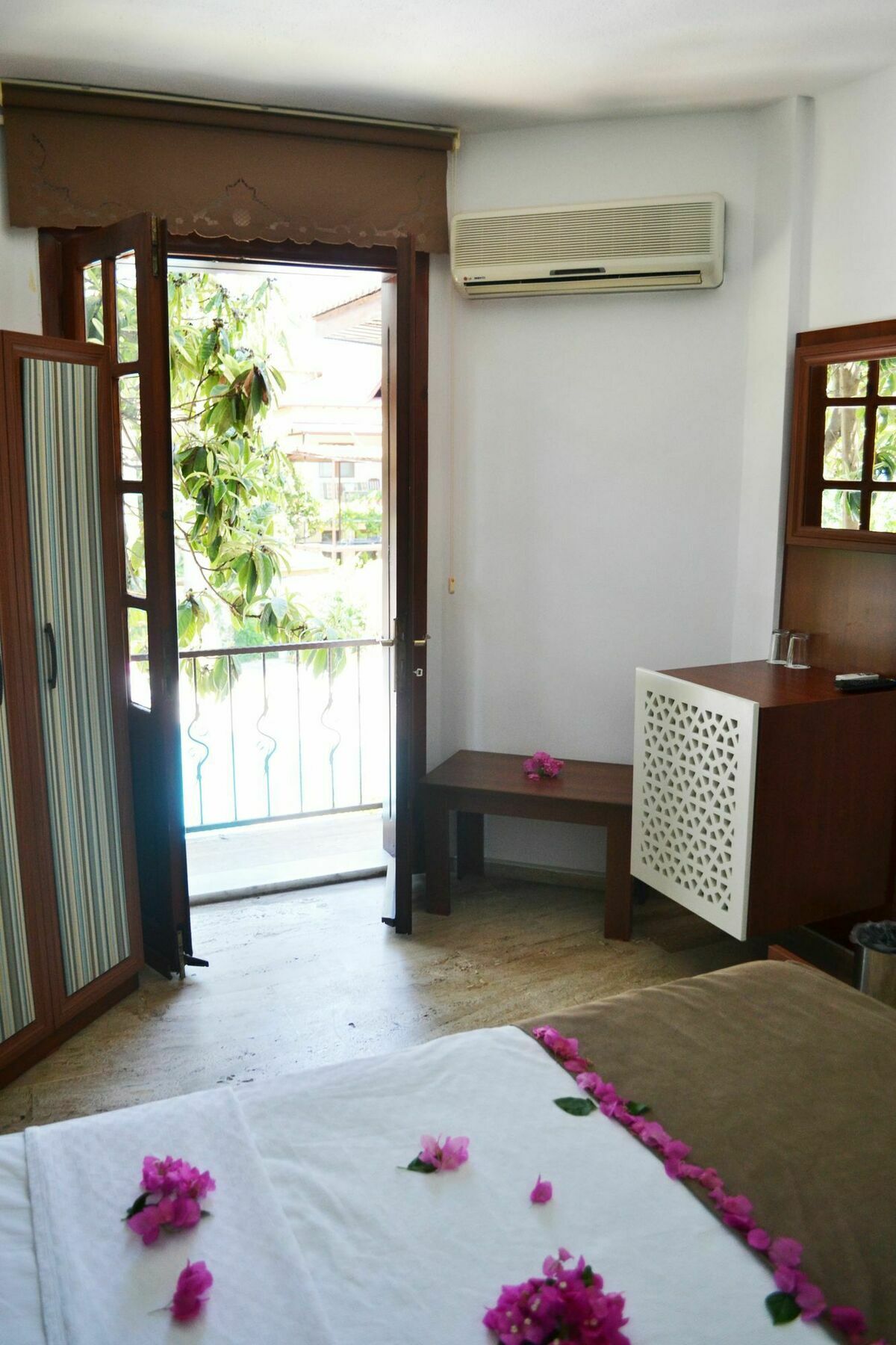 Oskay Hotel Dalyan Exterior foto